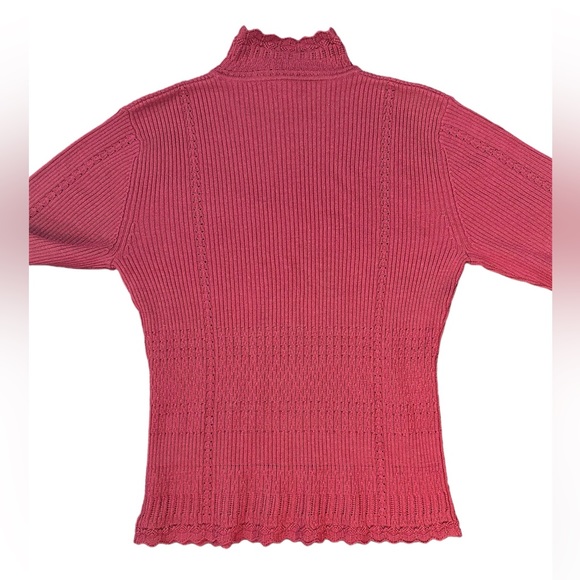 Wool Mock Neck With Dainty Details - Picture 4 of 7